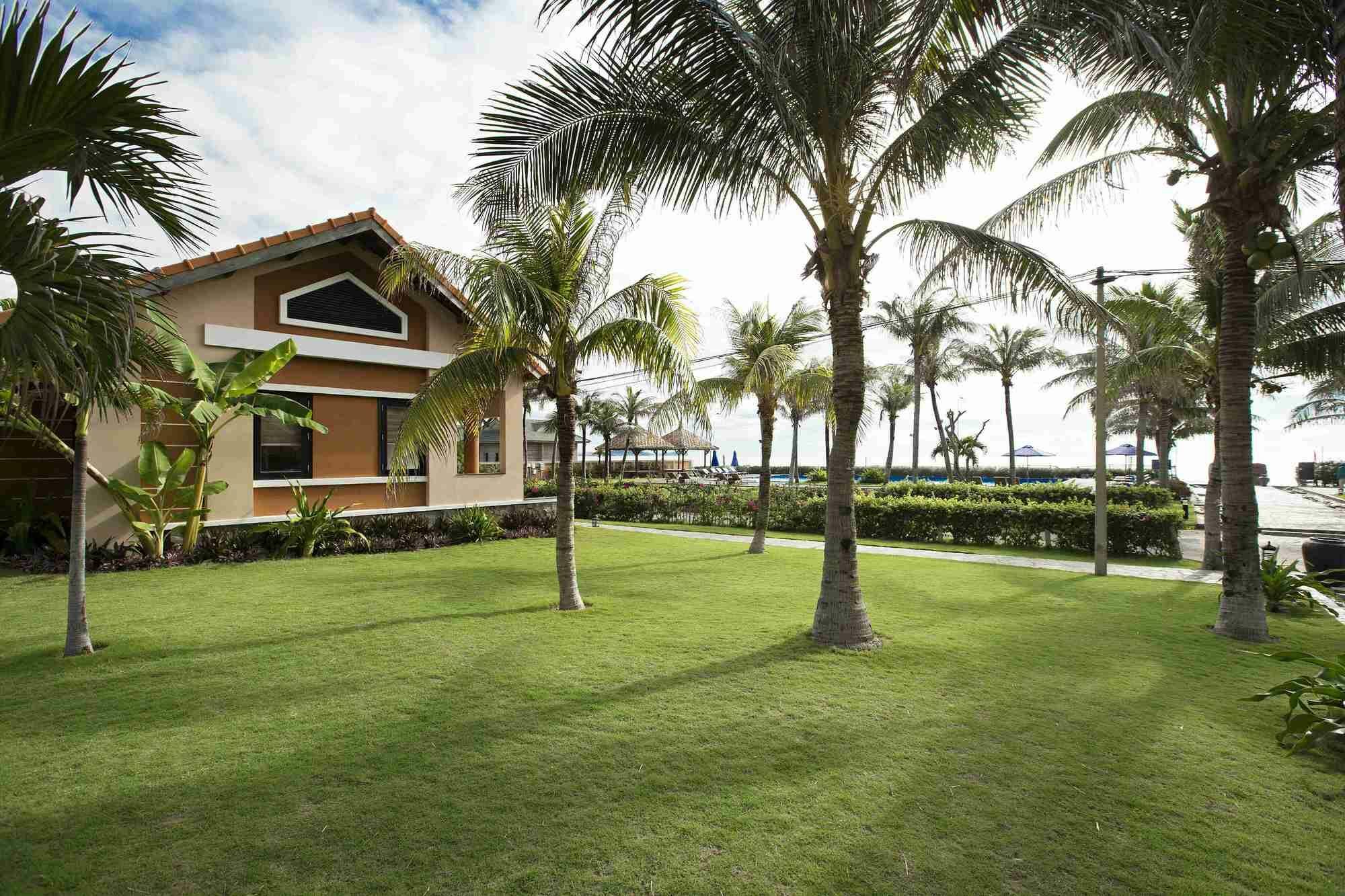 Blue Bay Mui Ne Resort & Spa Phan Thiet Exterior foto