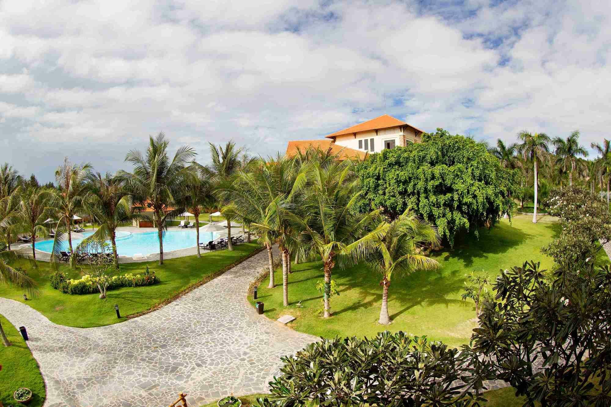 Blue Bay Mui Ne Resort & Spa Phan Thiet Exterior foto