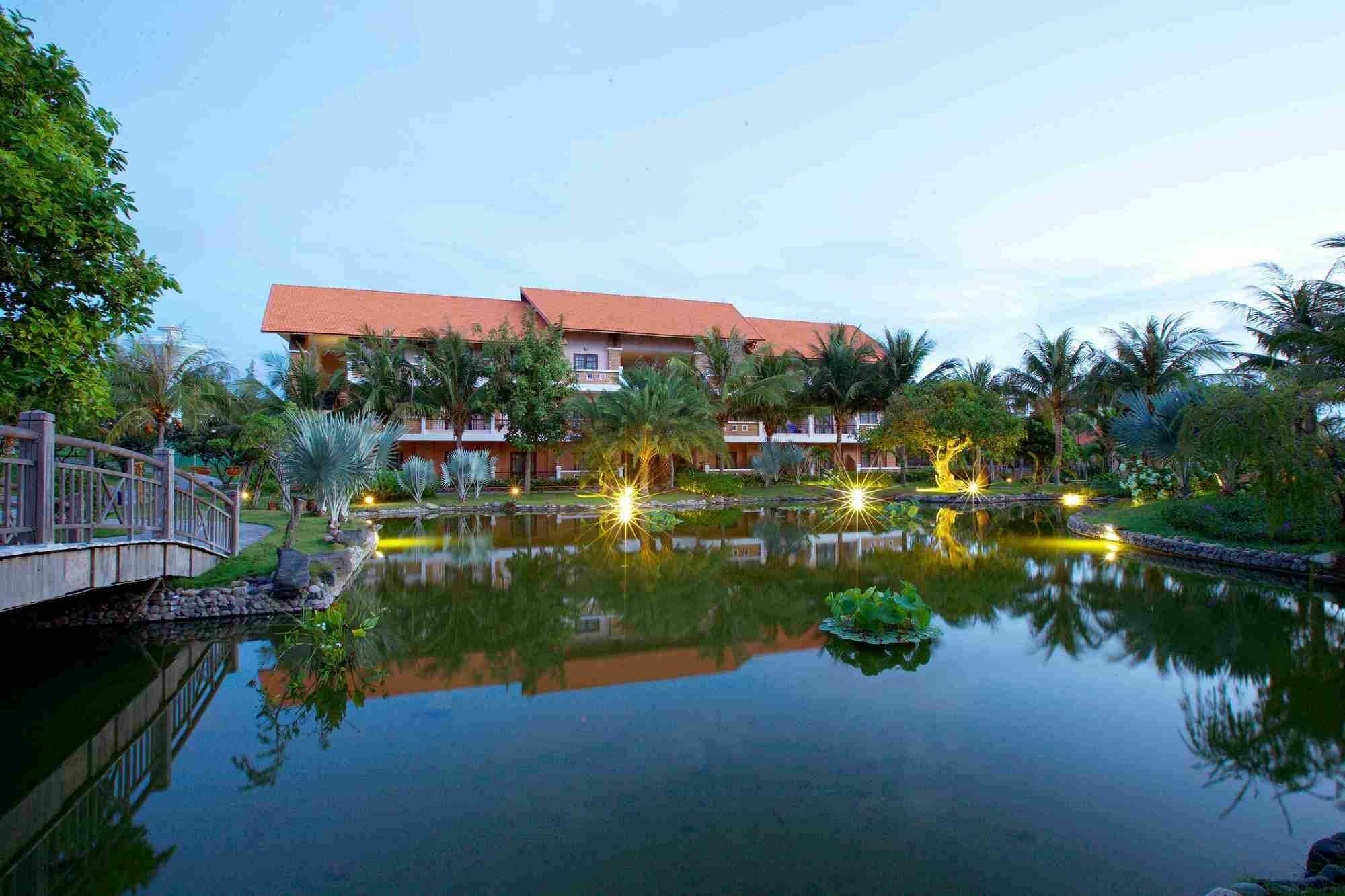 Blue Bay Mui Ne Resort & Spa Phan Thiet Exterior foto